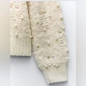 Zara Sweaters Nwt Zara Cream Textured Knit Sweater With Pearl